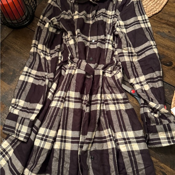 Maurice’s nwt size medium Plaid Tie Waist Long Sleeve Shirt Dress - Picture 3 of 5